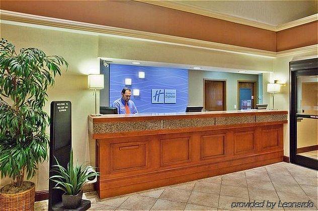 Holiday Inn Express & Suites Atlanta Perimeter Mall Hotel, An Ihg Hotel Sandy Springs Interior foto