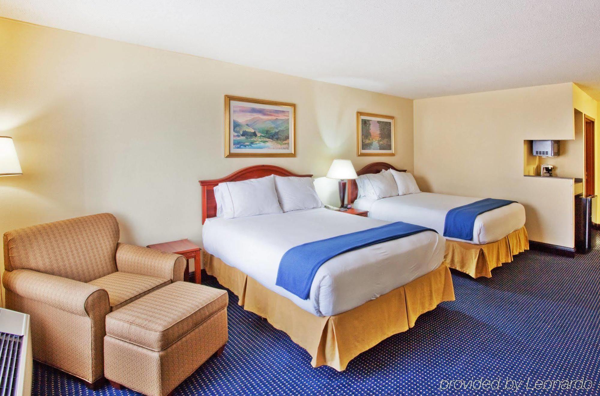 Holiday Inn Express & Suites Atlanta Perimeter Mall Hotel, An Ihg Hotel Sandy Springs Quarto foto